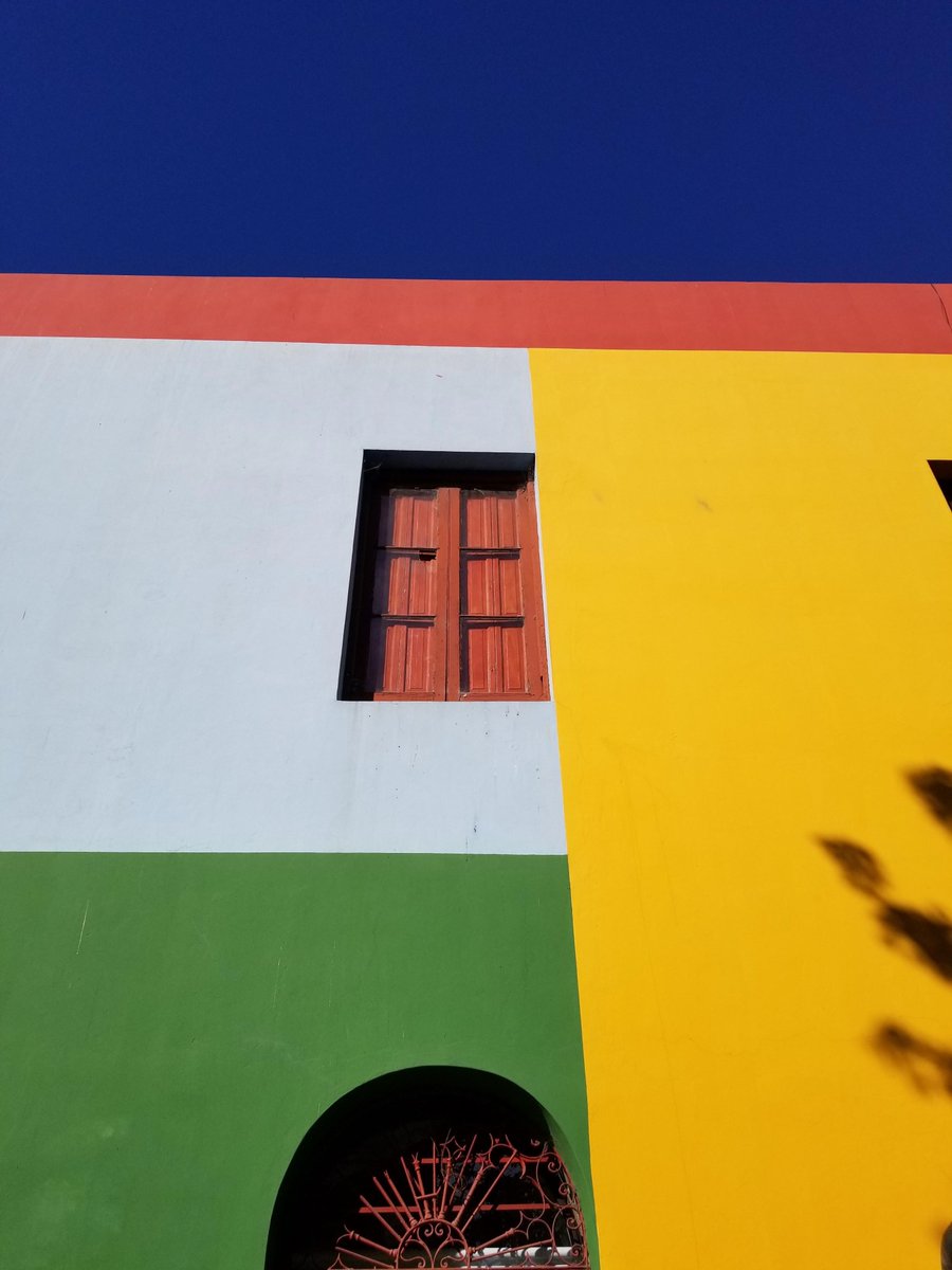 ozcollaborative's tweet image. OZC Principal Morrie travelled to Argentina last year. Each region displayed its own ethnic and historic context, from the natural beauty of the glaciers &amp;amp; gaucho culture in Patagonia, to the urban settings in Buenos Aires. The country dazzled with its grace despite hardships.