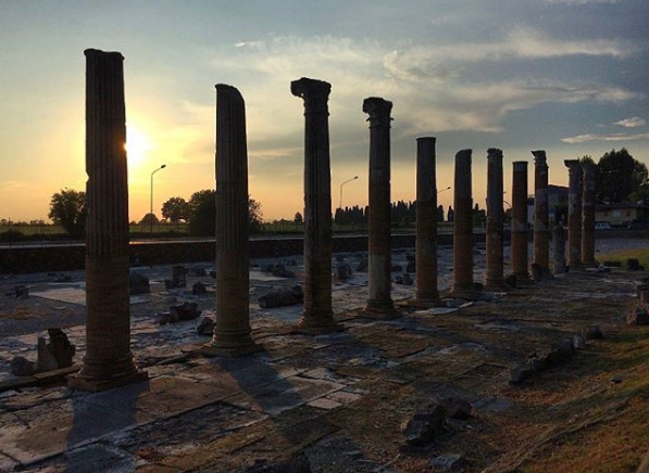 VisitFVG's tweet photo. Da questo weekend ripartono le #visiteguidate di PromoTurismo FVG
Si riparte dai siti @unesco di Aquileia e Cividale nel rispetto delle norme di sicurezza!
👉https://t.co/4dKBYPbigX
#fvglive https://t.co/CmLiSnArmr