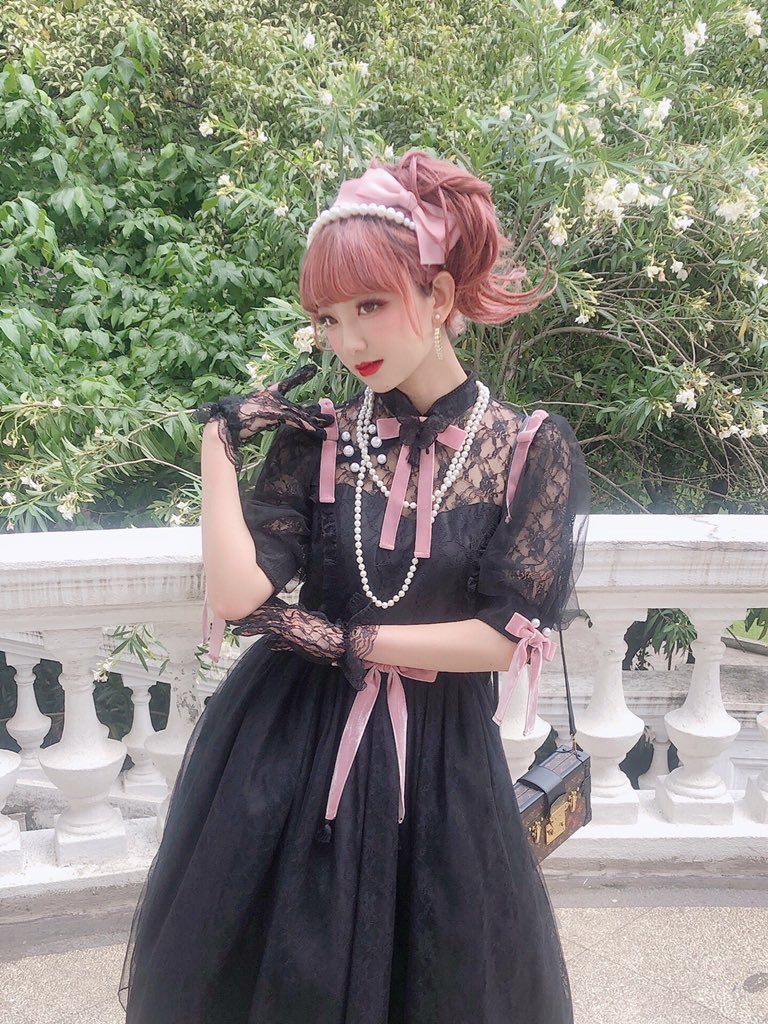 UUyouuoy's tweet photo. Angelicpretty ShanghaiDoll
#lolita https://t.co/CefxqWKY4D