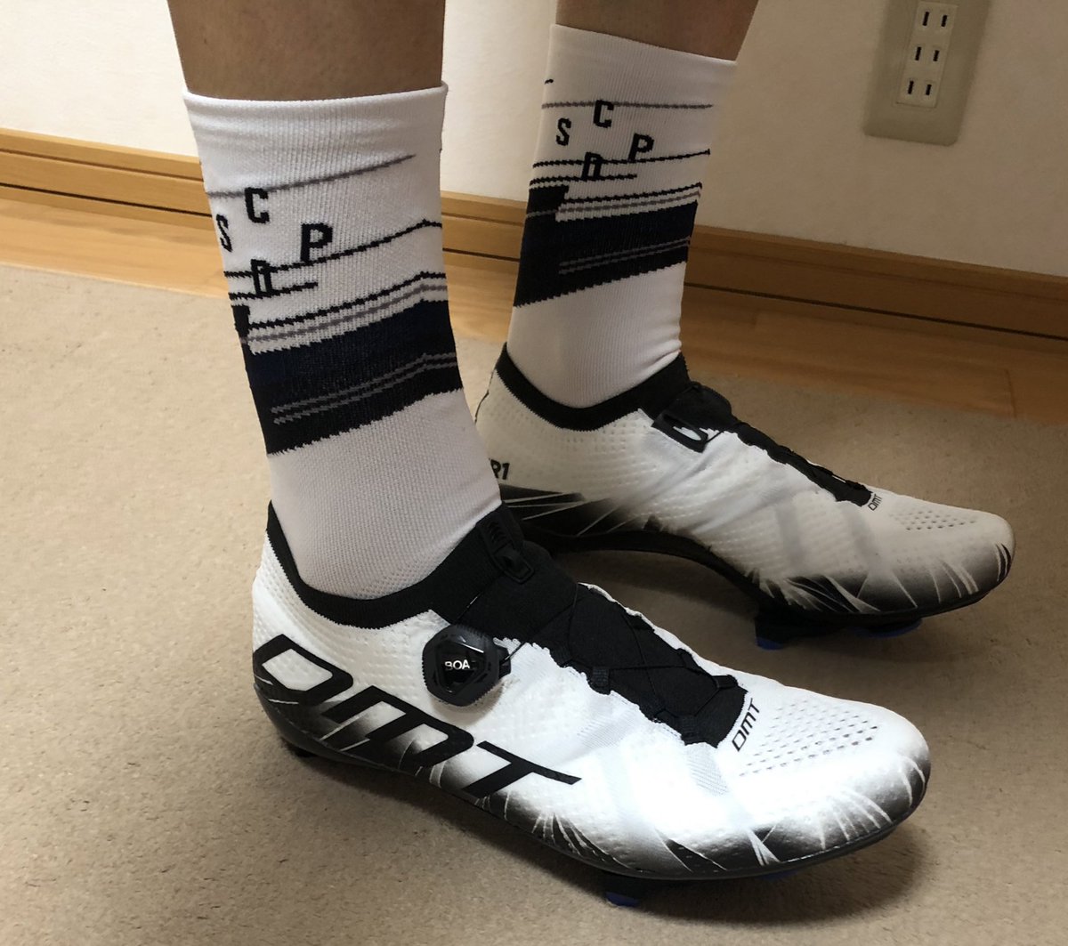 w178s75's tweet image. 👠
#DMT #KR1  #DMTCYCLING