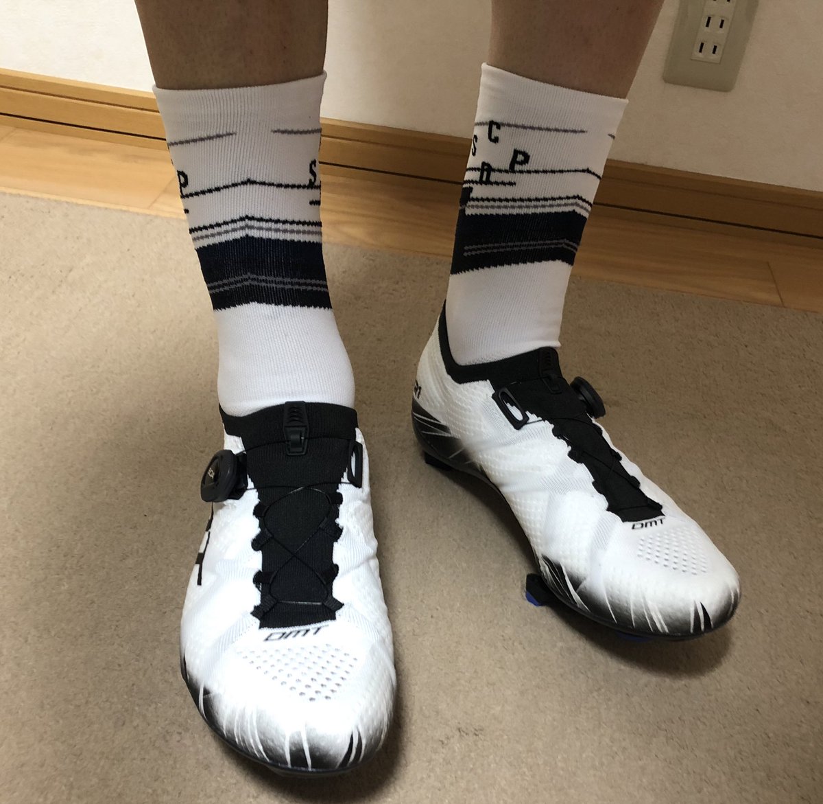 w178s75's tweet image. 👠
#DMT #KR1  #DMTCYCLING