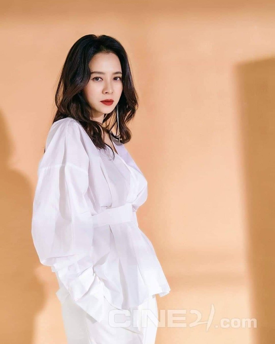 ледяной цветок 2008 южная корея. фотосессия сон джи хё и чень болинь. сон джи хе ледяной. чо ин сон и сон джи хё. сон джи-хё +18.