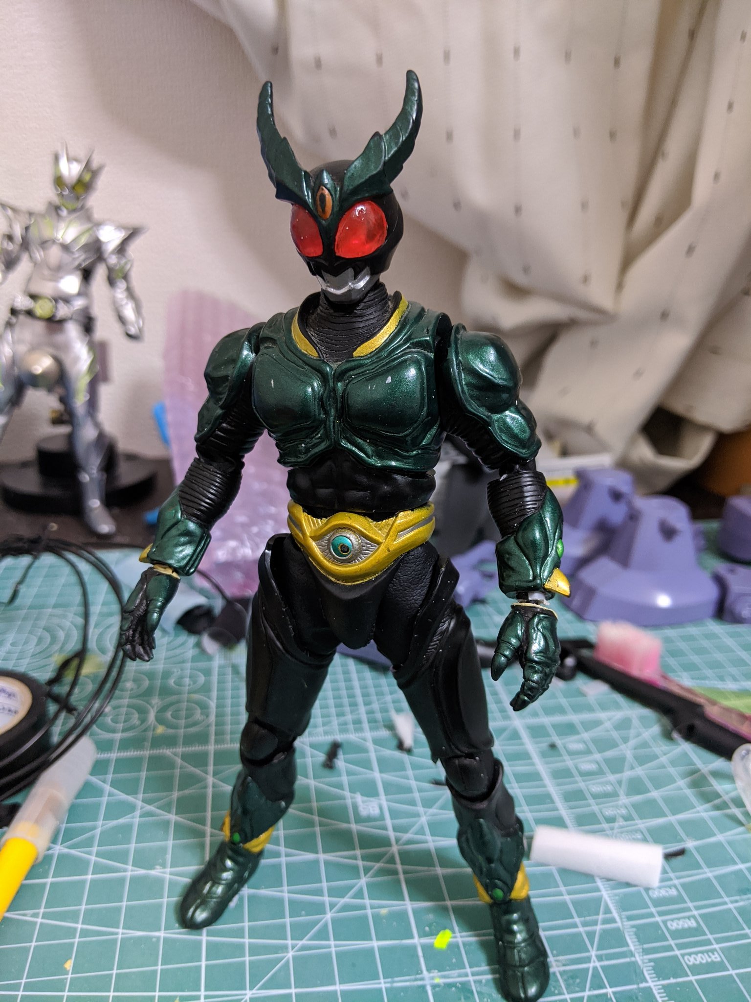 ギルス ソフビ 仮面ライダーギルスのソフビフィギュア