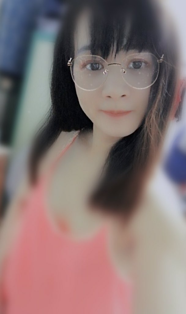 lyly40155038's tweet photo. Lòng tốt không phải vô hạn, nên phải trao cho đúng người. 🥱😴😴😴 https://t.co/jHKbNtI9oJ