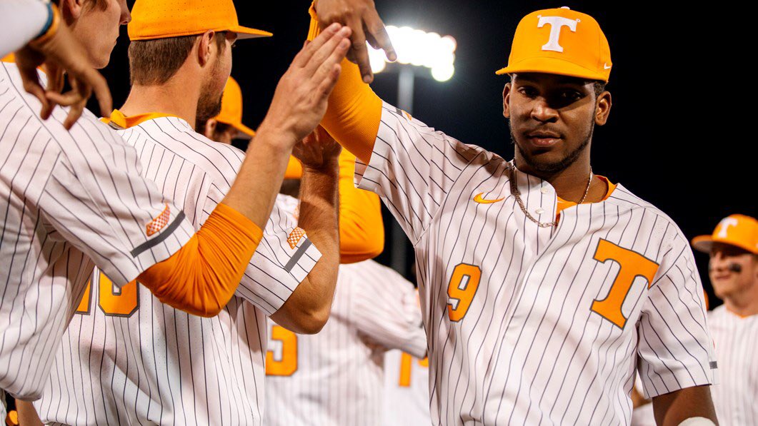 tennessee baseball black uniforms