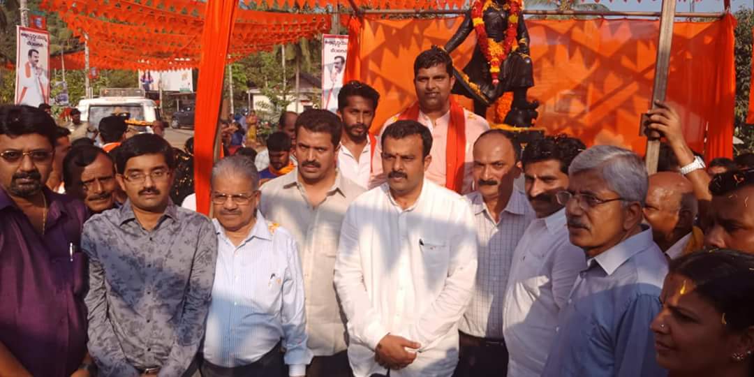 KumarSuvrath's tweet image. The King who fought battle through out his life to establish Hindavi Swaraj.

(Pic: from archive) 
#HinduSamrajyaDiwas