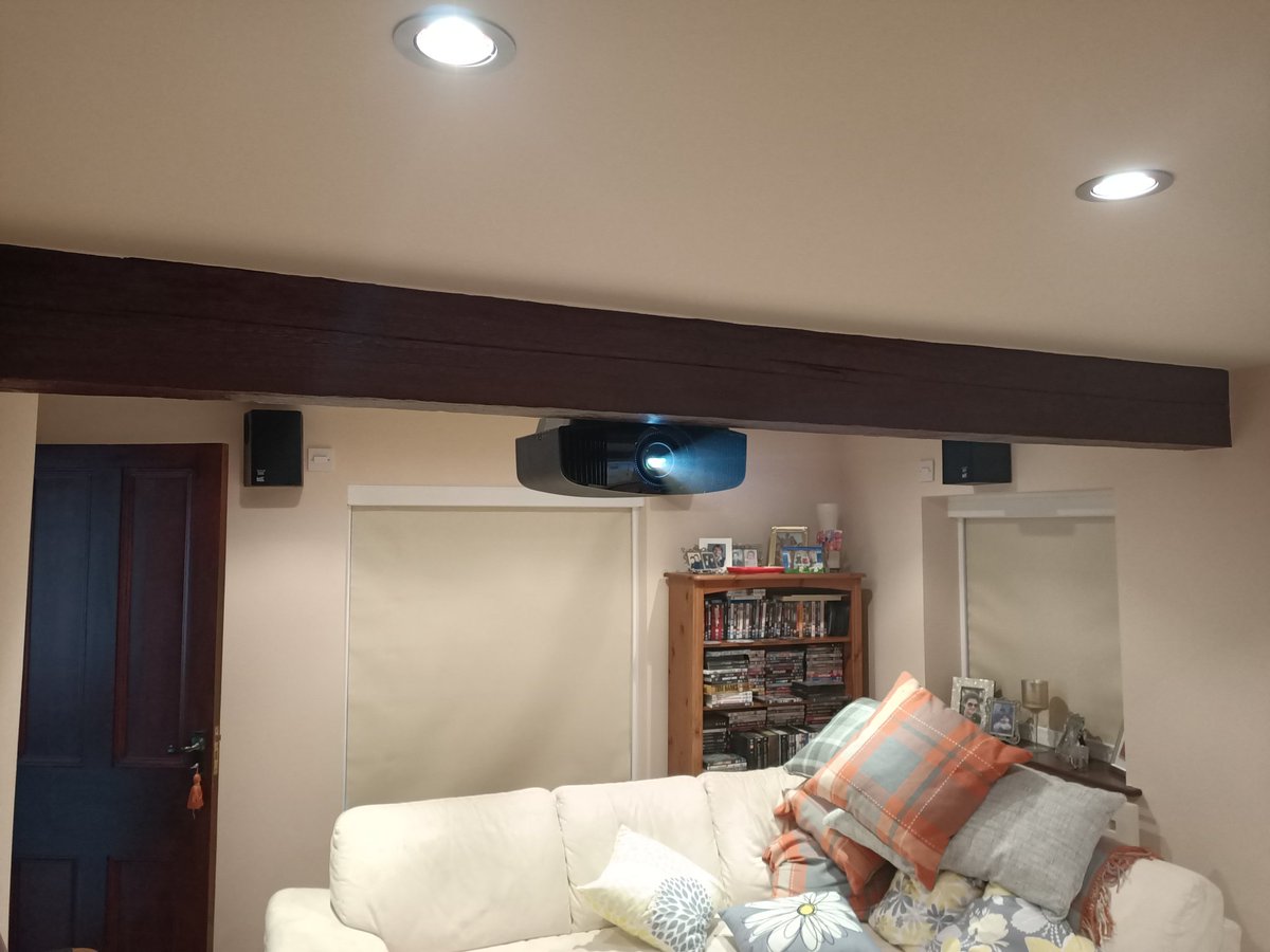 ben_platinum's tweet photo. Out with the old, in with the new. Lovely old #Sony CRT projector replaced with a lovelier, bang-up-to-date Sony 4k unit. And just look at that remote 😍 #homecinema #habitech #smarthome https://t.co/XOgSnSk2vV https://t.co/BNWDF7gcmC