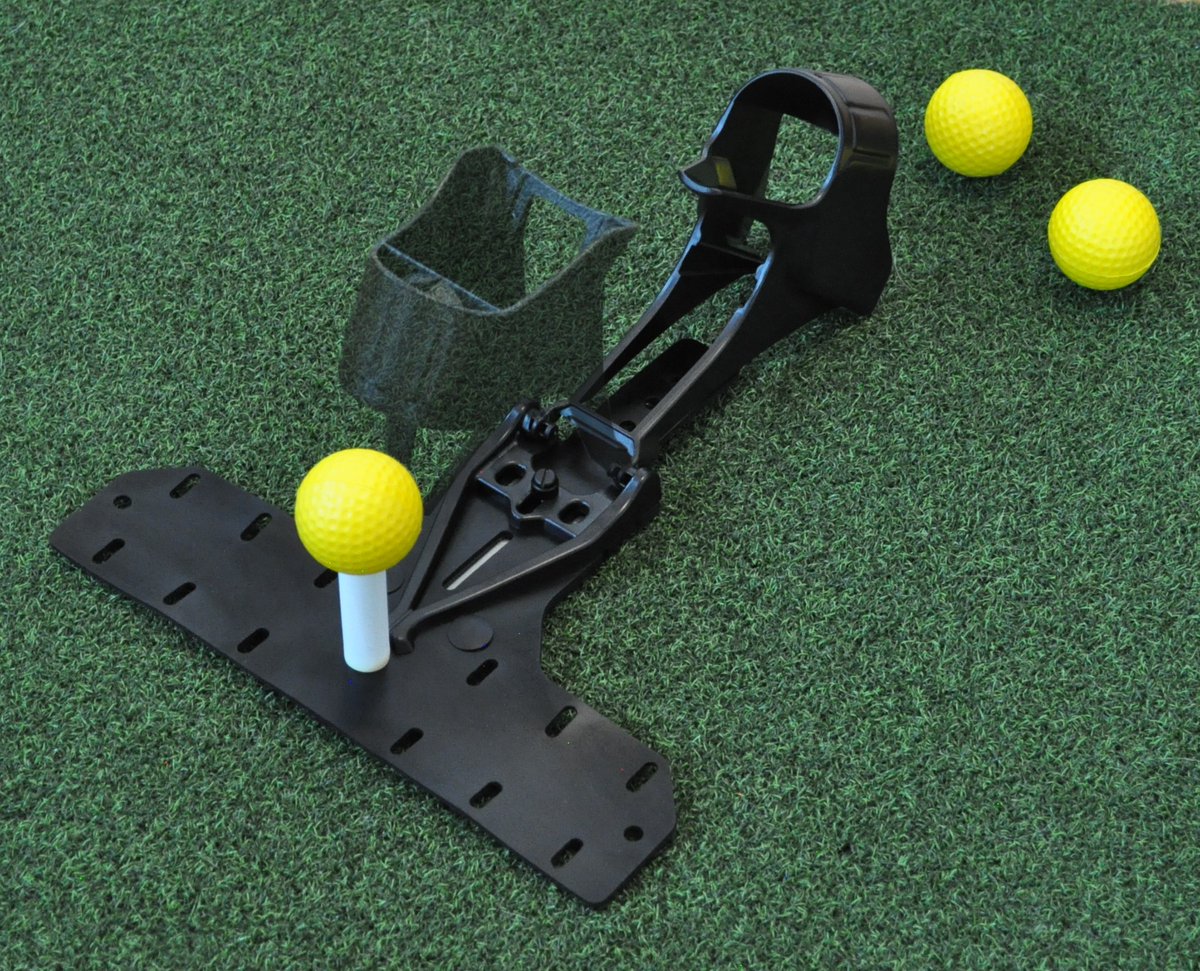 DrivePointGolf's tweet image. DrivePoint Pro Training System - 
Alignment aid with the most compact Tee-up on the market!  Explore at DrivePointGolf.com
#golftraining #golfswing #golfinstruction #golf #Training