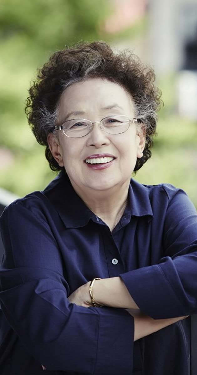 #NaMoonHee is my fave Korean granny 😍😍😍😍 First saw her in #ICanSpeak & loved her in #JustBetweenLovers. She is now playing my fave character in #DearMyFriends #kdrama #kdramafever