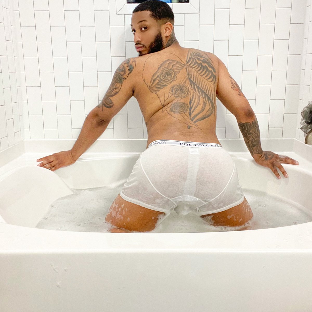 themalikjoseph's tweet photo. You like the Back or the Front 👅💦!? https://t.co/bpLQF1jOWv