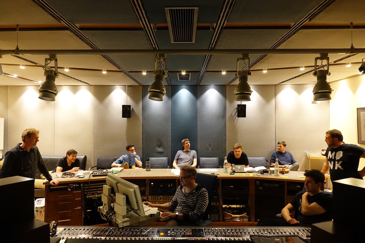 🎶 #Funk takes over - <a href="/HotDamnHorns/">Hot Damn Horns</a> &amp; The Soul Machine in Studio 1 🤘

bit.ly/3gTrh3N