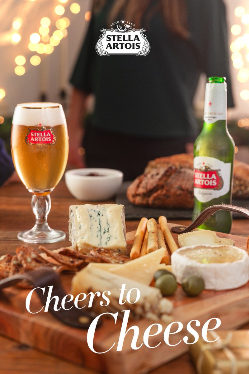 skeffdist's tweet photo. Raise your hand if you're into really fancy cheese platters? 🙋🙋‍♀️ Raise your hand if you're into really fancy beers? 🙋🙋‍♀️ #CheerstoCheese with @StellaArtois on #NationalCheeseDay https://t.co/zfP68ewH2Q