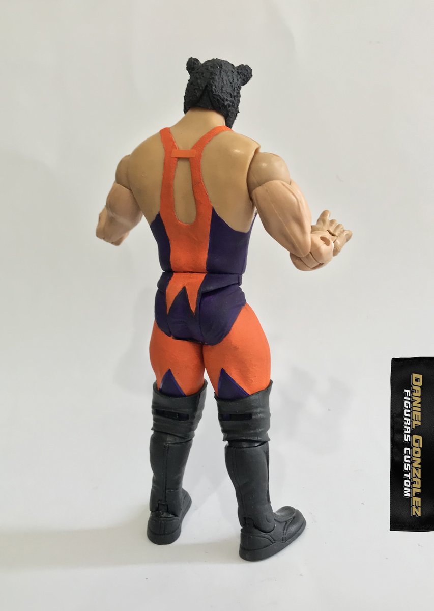 _danielgonzalez's tweet photo. Mi primer version de Battle Kat, personaje noventero en la antigua WWF.
#BattleKat
#WWF https://t.co/8MgUiJ1hin
