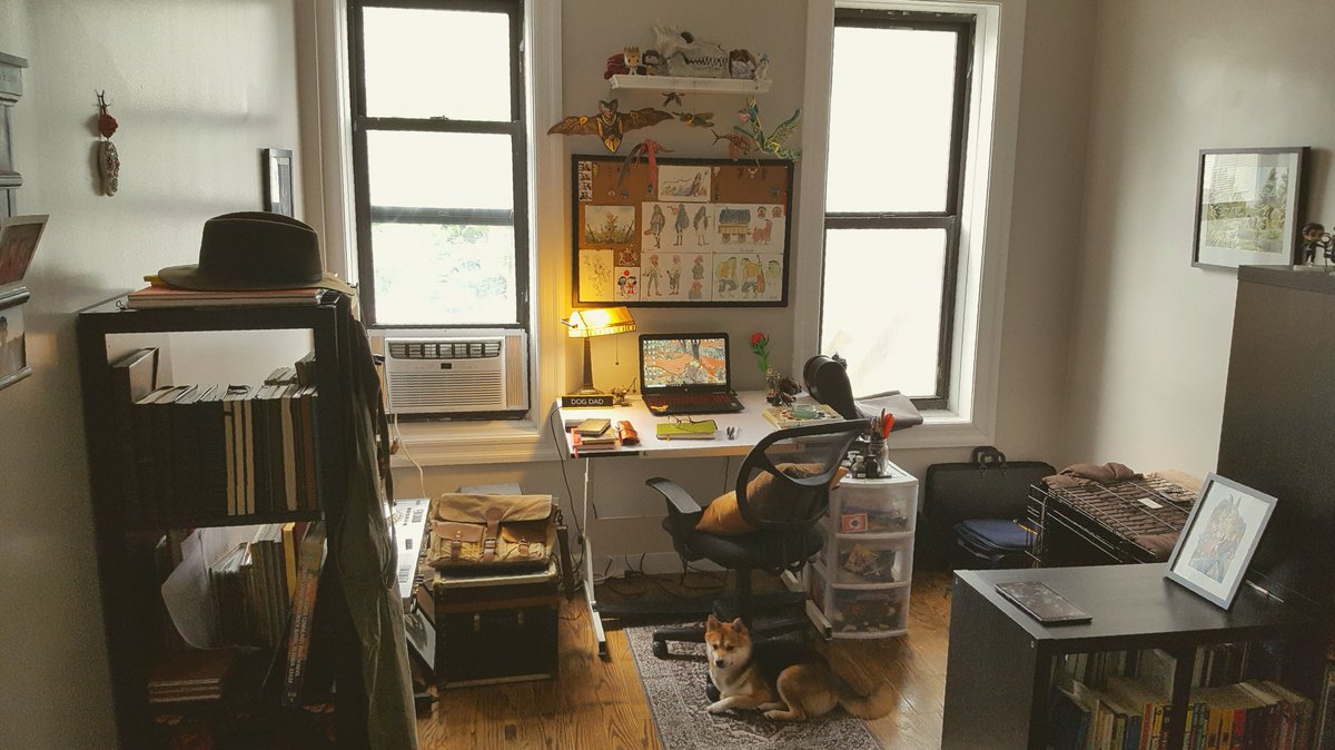 New apartment, new workspace. 
