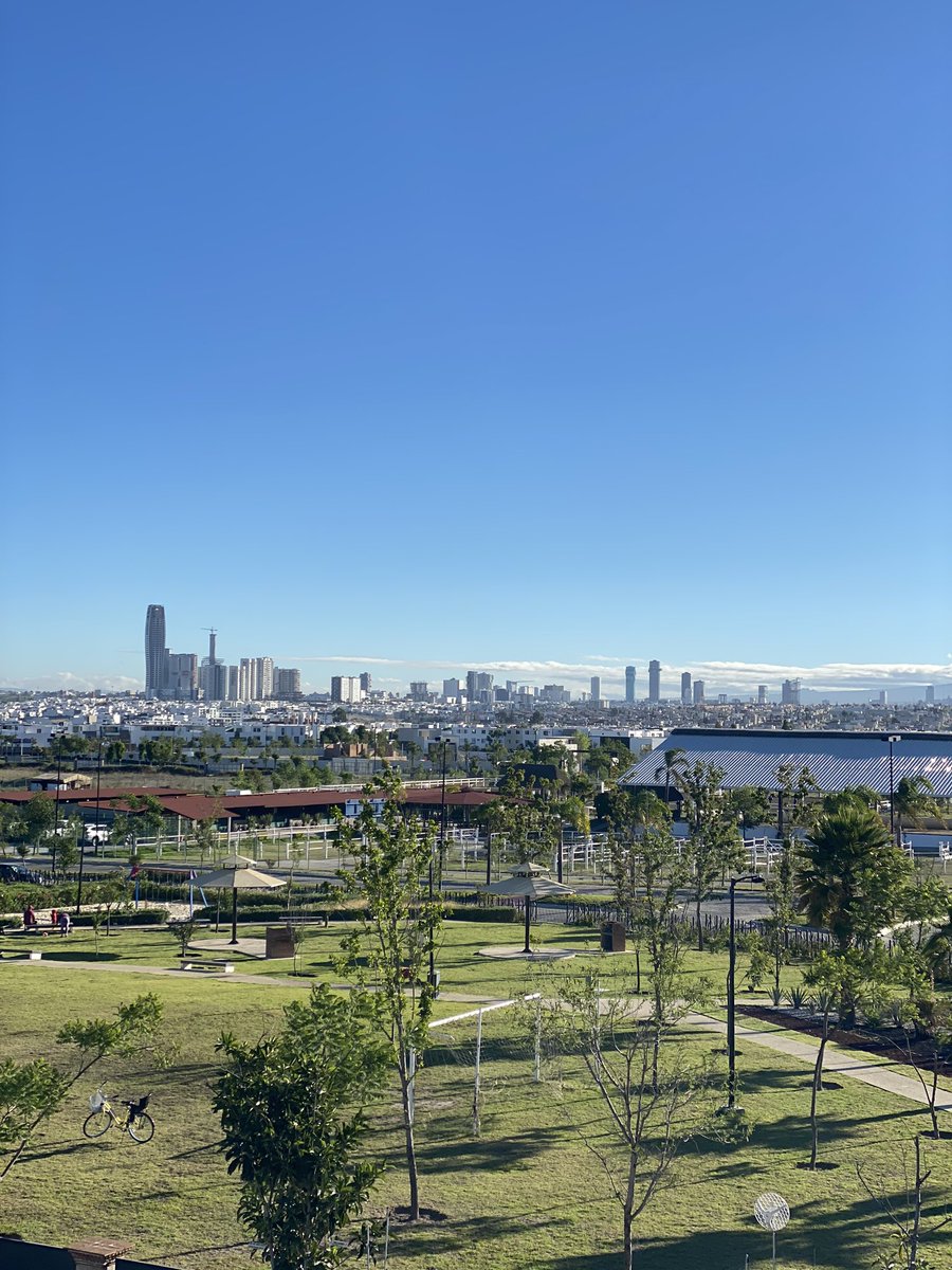 Glacue64's tweet image. #FelizJueves y
Un saludo especial a esta #ComunidadPoderosa
de corredores, que día a día 
estan presentes!!!
Aquí ya se entrenó✔️
@logrartusmetas
@ComuniRunners
@MeEncantaCorrer
@CorroAMiPaso
@correVIVEsiente
@templorunner
@ManicomioRunner 
@LoveRunSmile