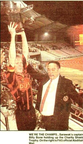 SPSDPOS's tweet photo. Like father, like son.
@SamuelBone
#BillyBone
@SarawakCrocs
#HarimauMalaya https://t.co/OkeTVhPmKM