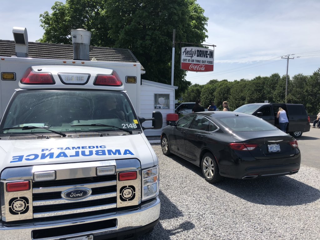 devonlans's tweet image. The generosity from local businesses in @NorfolkCountyCA during the pandemic towards @NorfolkEMS @279Local paramedics has been overwhelming. Thanks to @AndysDriveIn for lunch, a hallmark in the west end of our county!