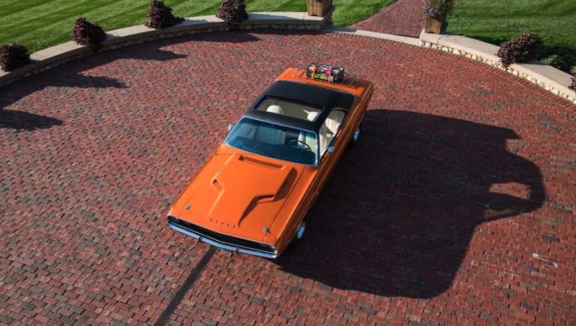 HairTriggerCust's tweet photo. THROWBACK THURSDAY!

Could this be the rarest 1970 Dodge Hemi Challenger ever made?

#classiccars
#coolcars
#mopar

https://t.co/nbzo7ezsVf https://t.co/2EHhszHoda