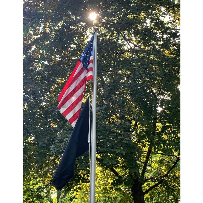 #equality #GiveyourPeopleAFlagToFollow #suitupyourflagpole #WeJustLikePeopleWhoFlyFlags #FlagDay #July4th #Flagpoles #Flags https://t.co/dGTmvNSpHV