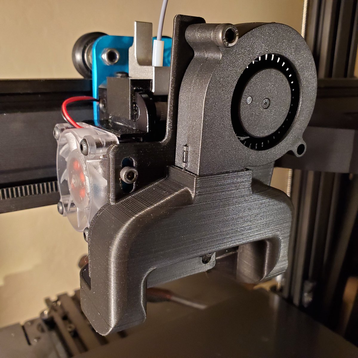 just_grumpy's tweet image. Upgrades made to my Artillery Sidewinder X1; metal extruder arm, 5015 cooling fan and shoud, E3D Titan Aero fan, (unseen) upgraded nozzle, and (unseen) Slice Engineering Copperhead Bimetallic Heat Break™

#Artillery3D #Artillery3DUpgrades #ArtillerySidewinderX1 #ArtilleryGenius