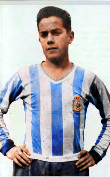 FOTOS HISTORICAS O CHULAS DE FUTBOL - Página 17 EZs9JrwXsAAN_kU?format=png&name=small