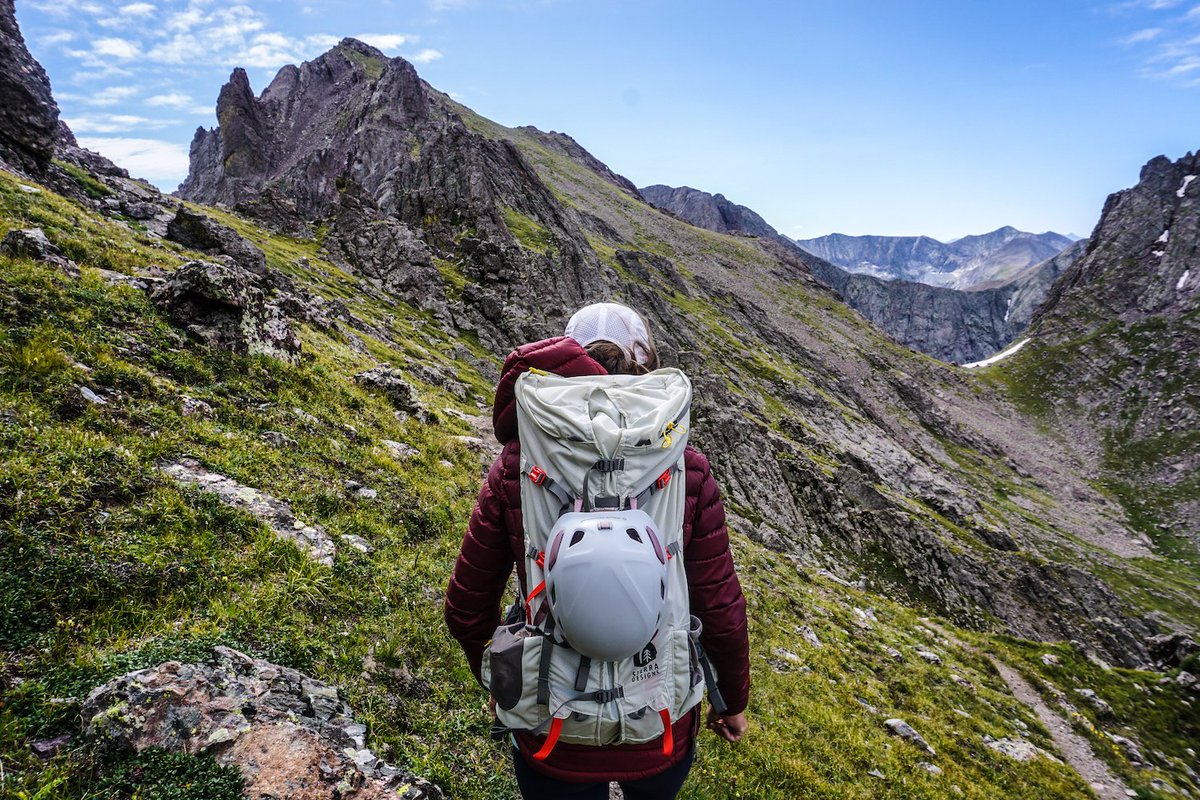 To celebrate outside opening up we wanted to throw a little giveaway! Enter at the link below for a chance to win a National Parks Pass and our award winning Flex Capacitor so you're ready to hit the trail. 
Enter here: bit.ly/3eIAgTM
#ThinkOutside