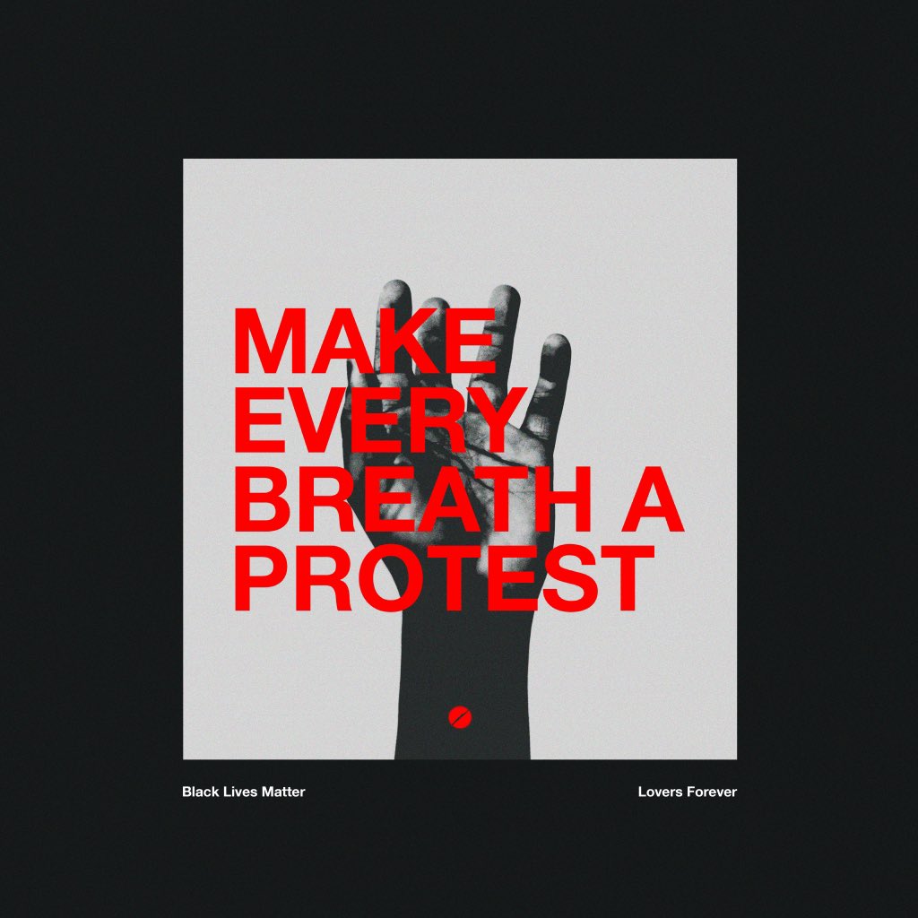 SilentGarrett's tweet photo. 100% of the profit will be split evenly between The Bail Project and BLMLA

https://t.co/upT9B1snbi

artists: @ImaniGivertz + @ruiplrc_design + @omariyawn 

shirt + art piece https://t.co/EoZum9XvCW