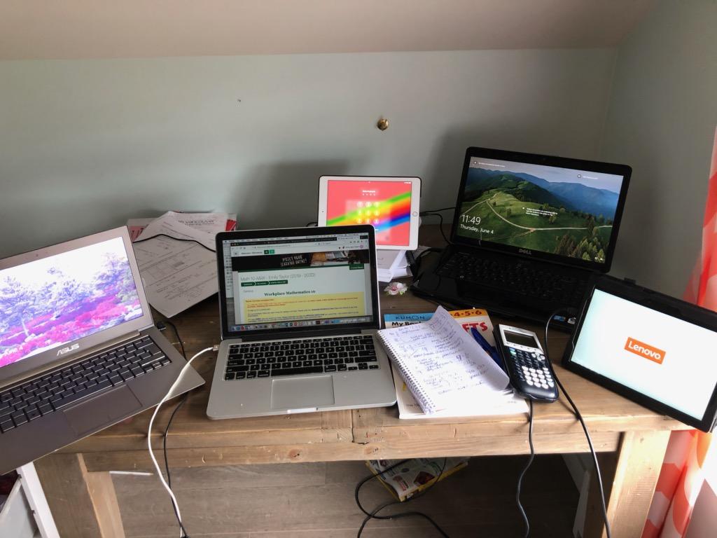 NVOL44's tweet image. Proud of the way our school adapted to remote online working - What test invigilating looks like for DL teachers! @nvsd @JRobertsonNVan #onlinelearning #distancelearning #distributedlearning #bconlinelearning