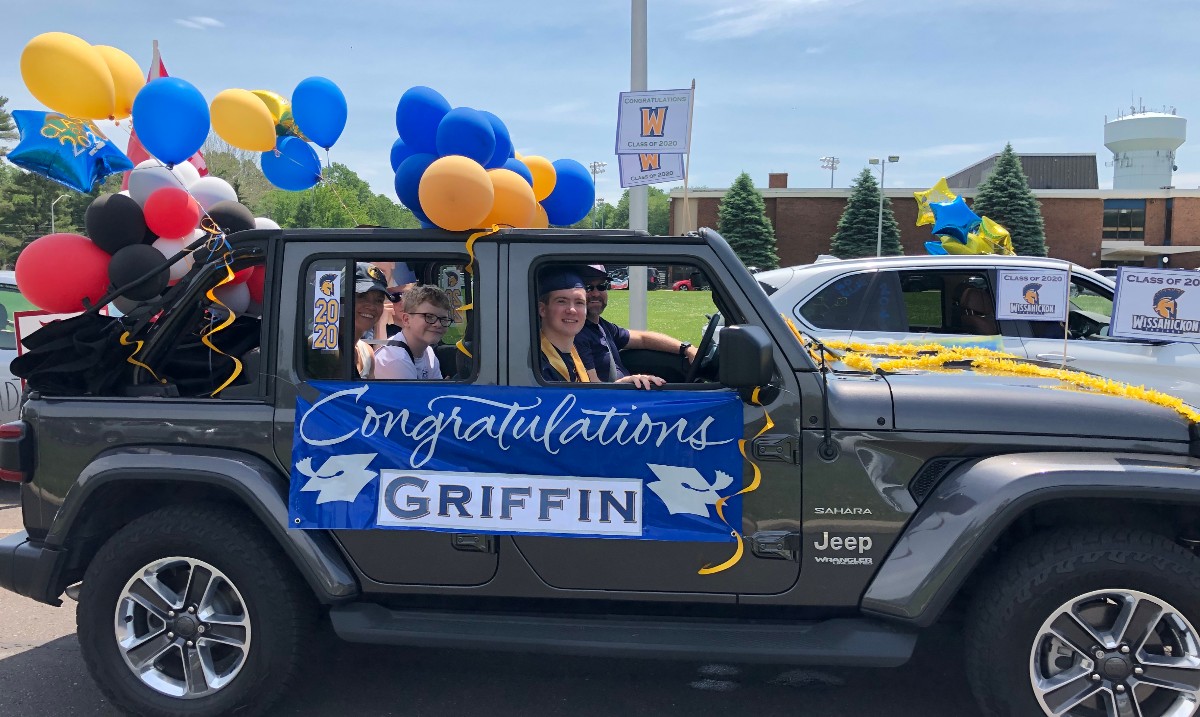 WissahickonSD's tweet photo. Channel 10 was at WHS to film the Class of 2020 Car Parade today. Tune in at 4 PM to watch the story. More photos/video will be shared on our social media tomorrow. #WHSClassof2020 https://t.co/7bPo8dx34k