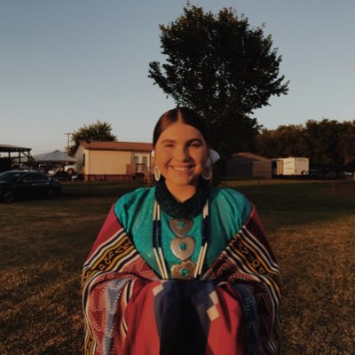 raenholding11's tweet photo. #NewProfilePic bc June is different this year :( https://t.co/AwExAEMsYP