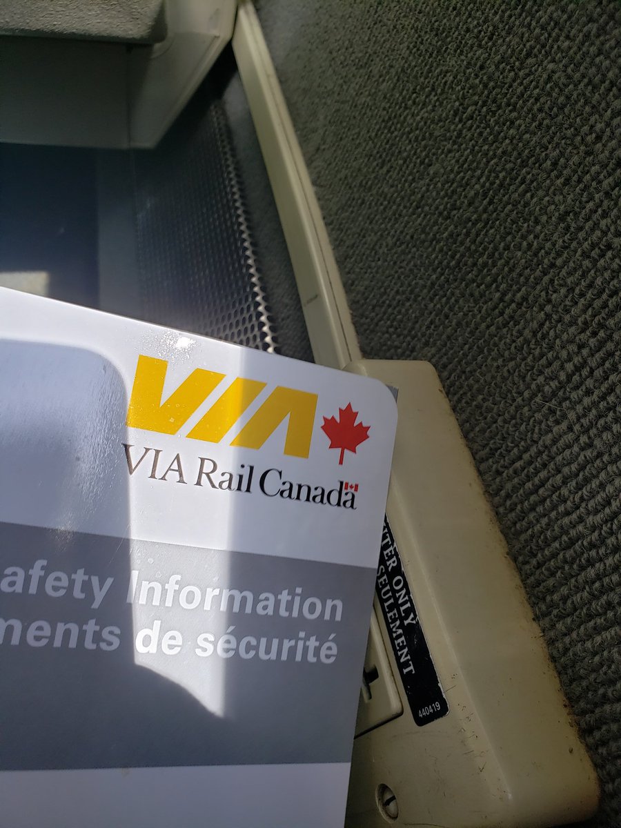 frejafatale's tweet photo. .@VIA_Rail I'm noticing the train I am on heading into Toronto hasnt seen a good clean in a long time; and with a global pandemic going on I'm assuming if the outlets havent been wiped down of dust the cars themselves haven't been disinfected. at all. explain. https://t.co/acJvYDYknS