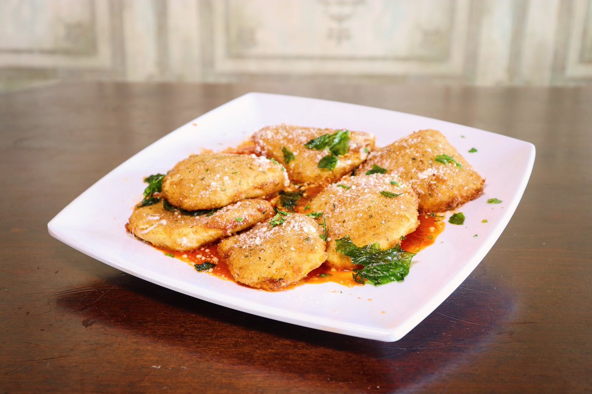 CRUSTRestaurant's tweet photo. HAPPY NATIONAL CHEESE DAY! ⁣⁣
Celebrate with a FREE order of our Mozzarella Encorozza w/purchase of two entrees.⁣⁣
⁣⁣
*valid today only, available for dine-in &amp; to-go pick up orders. One free order of Mozzarella Encorozza per transaction.⁣⁣
⁣⁣
#Scottsdale #Chandler #AZ https://t.co/QpiLqahaB1