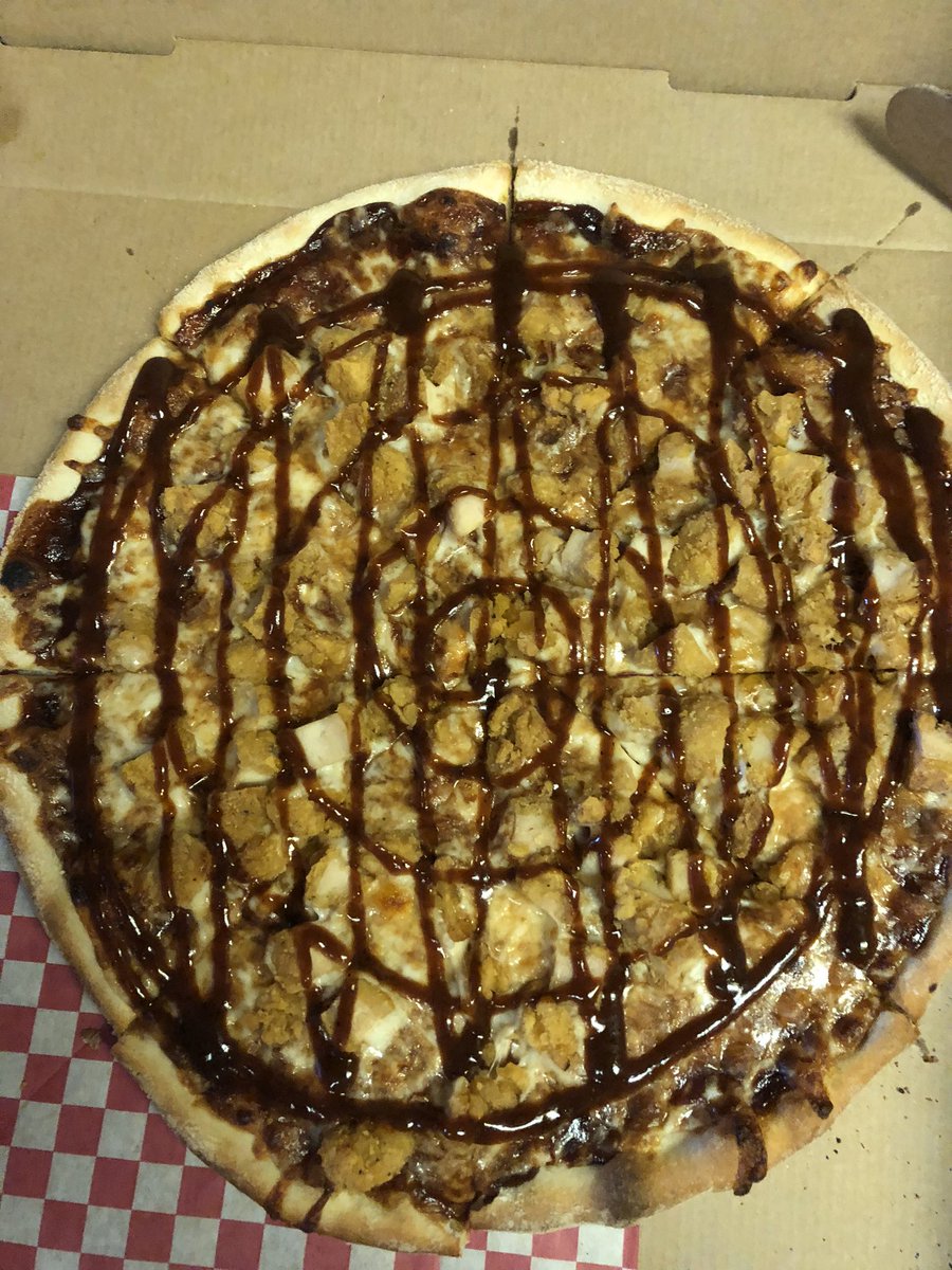 6Tubbs's tweet image. $2 off 16inch bbq chicken, buffalo chicken, chicken bacon ranch or buffalo chicken ranch are the specials on Thursday!