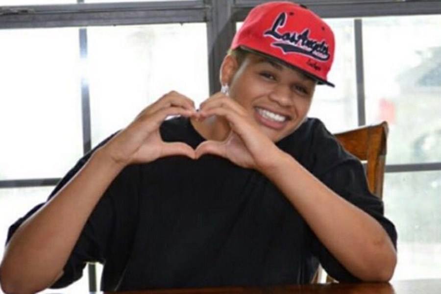 Earthatone's tweet image. #BlackLivesMatter #MatthewTucker, a biracial 18-yr-old was depressed and suicidal over a break-up. Police walked into his family home. But instead of responding with suicide crisis support, they demanded that he drop his knife and then, fatally shot him almost instantly.