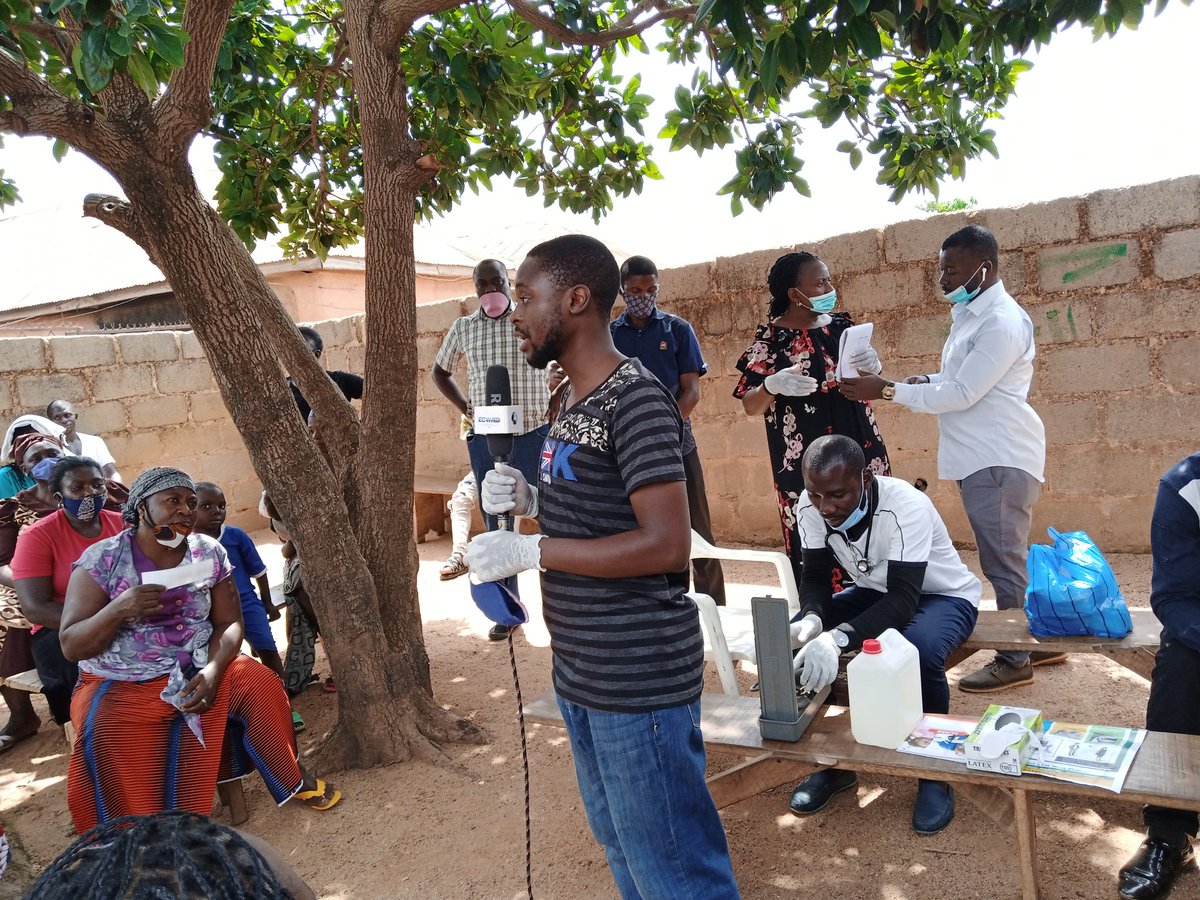 10kmaskplateau's tweet photo. Jos North Outreach. #10maskplateau #midpoint #COVIDー19 @AmamaBenn @PLS_MOH @PLSGov @Pictda_ng @Covid19Plateau @HousePlateau @JosInfluencer @Joelengs01 @Princeponfa @dastuacademy @sblalong @Jos937Rhythm @UnityRadioFMTV @NTANewsNow @nHubNG @WHONigeria @UJXclusive Thank U https://t.co/cgz7s9t2e0