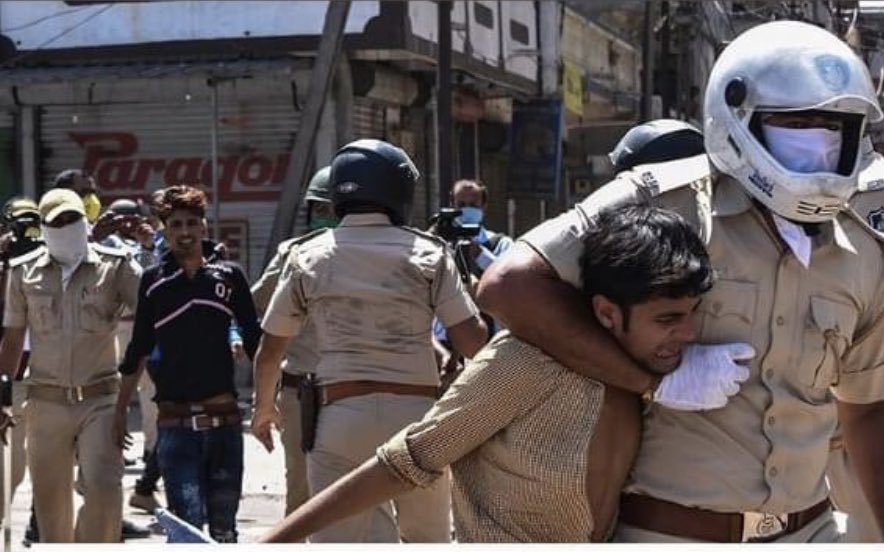 JamshadAP's tweet photo. India pissed off with racism and police brutality in the United States of America.

Dont care about the same issues in their own country. 
#BlackLivesMatter #indianlivesmatter #SaveHumanity #saveindia https://t.co/nL6BnPKYWy