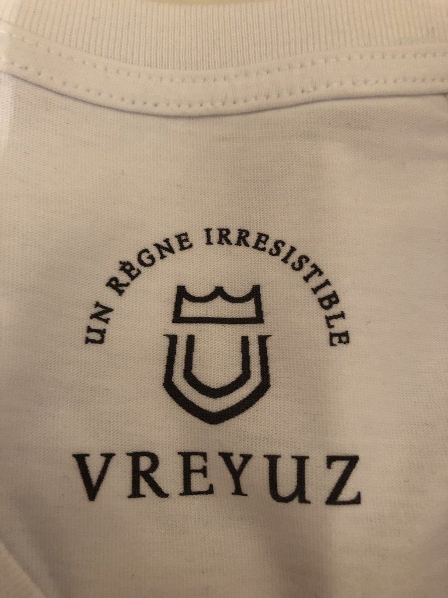 La production est arrivée n’hésitez pas à commander dès maintenant expédition sous 4 jours ouvrés !

👉 vreyuz-clothing.fr
