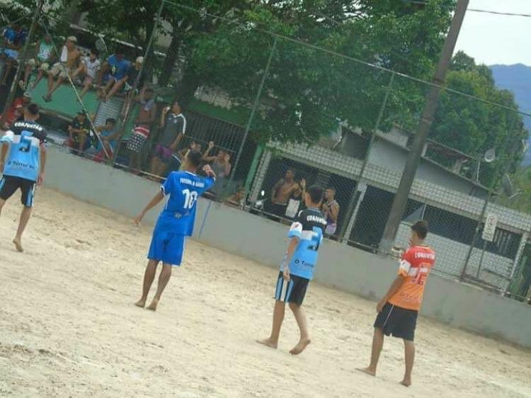 ChelseaGja's tweet photo. Hoje começamos com o @MarinhoG31 , meia/atacante ambi destro e habilidoso, já fez jogos pela nossa equipe inclusive fazendo gol, é mais uma fera q vai fechar conosco, bem vindo novamente craque. 🔵⚪️🦁 https://t.co/VjocqzjTQG