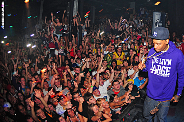 Young Wiz havoc in the night, Club Zoo