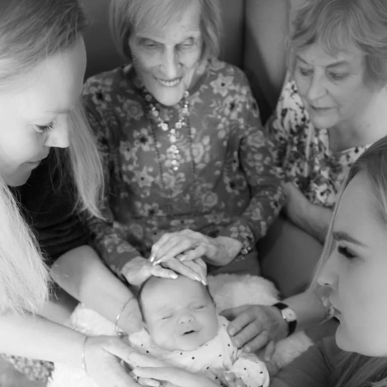 milliehopeox's tweet photo. On the 21st June my Nana, Renee Glover is 106 years old! Due to the current circumstances we won’t be able to celebrate with her. I have therefore set myself a challenge to have 106 birthday cards sent to her to wish her a Happy Birthday and make her day as special as possible. https://t.co/93r1NMCPeg
