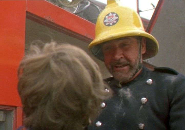 AndreaZahl's tweet photo. @DownieDucklings @TimDownie1 @TuesdayClub_ Look Sean Connery is a #FireQuacker 
#quackerandchief #downiesducklings #timdownie #bless https://t.co/GVVMl5brwT