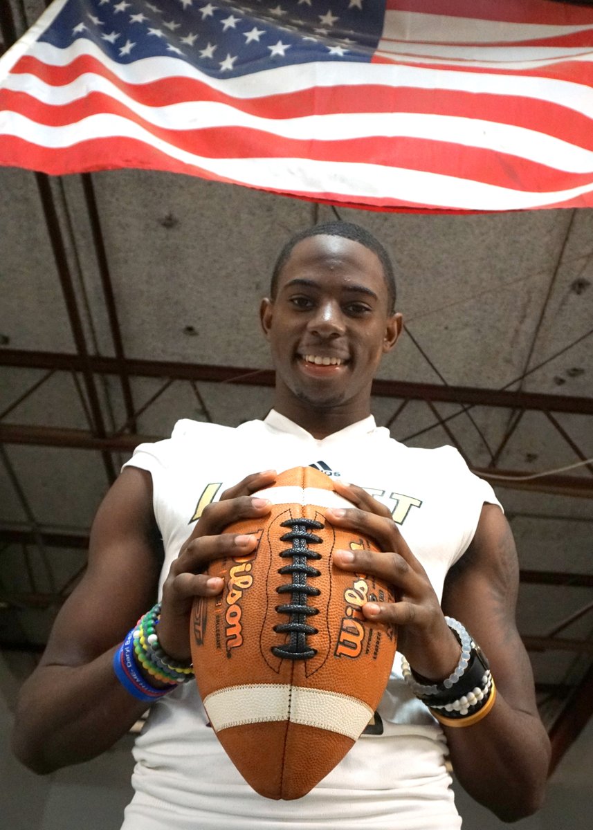 oanewspreps's tweet image. This week's edition of Saturday Superstars will feature @LanettPantherFB alum Trikweze Bridges (@Trikweze). Be on the lookout on Sunday!