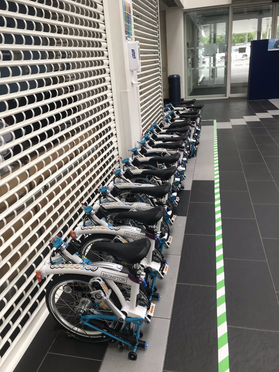 CatrionaRowland's tweet photo. It was #ChristmasCameEarly today as #ThankYouThursday @BromptonBicycle @BromptonHire @Wheels4Heroes 

🚲🚲🚲🚲🚲🚲🚲🚲🚲🚲
#WheelsForHeroes 
🚲🚲🚲🚲🚲🚲🚲🚲🚲🚲

brightened another 15 staff shift —-@wen3031 @NewhamHospital @nuh_19 https://t.co/QW3sgV0K4q