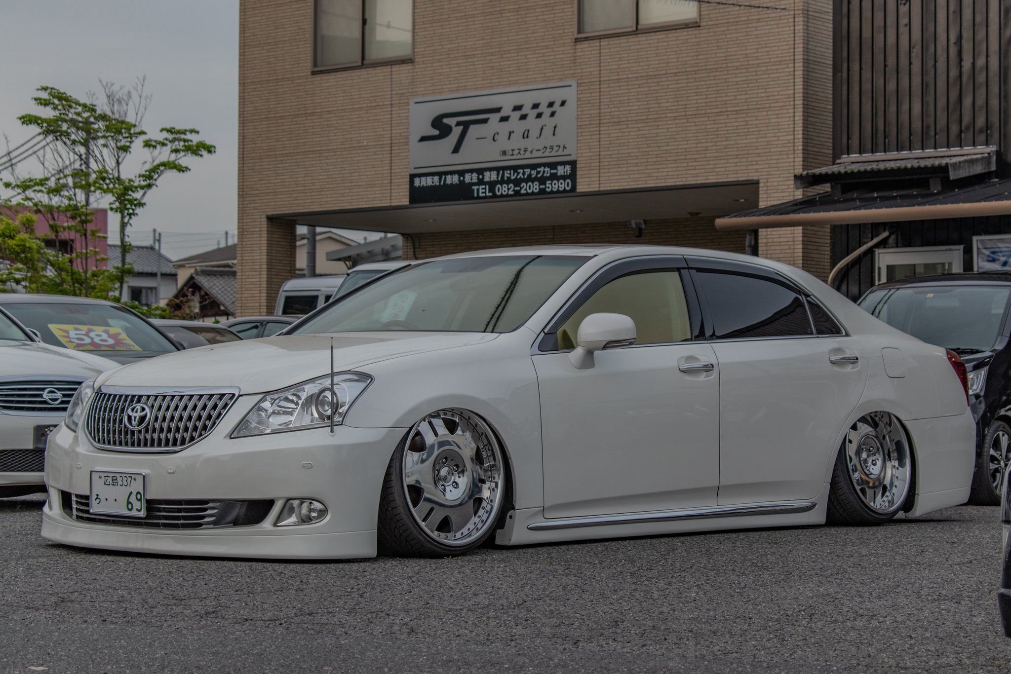 69 בטוויטר セダン好きな人リツイート セダンが好きです でも 改造車とセックスは もっと好きです