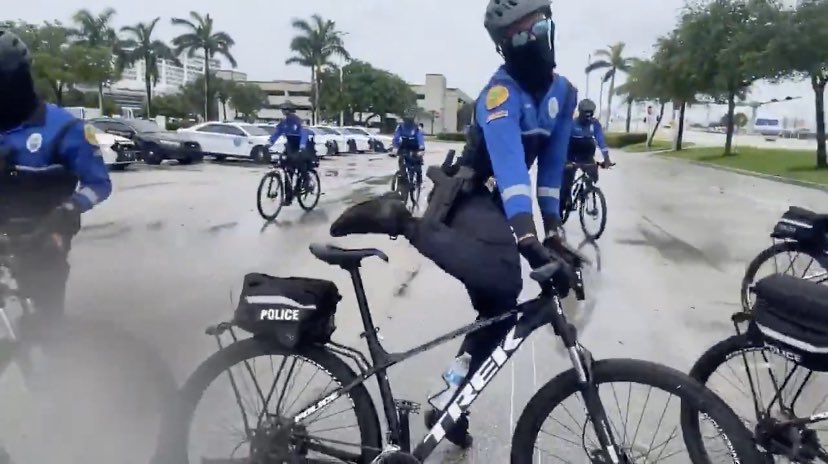 jhcsjuzsws's tweet image. “i’m elite!”