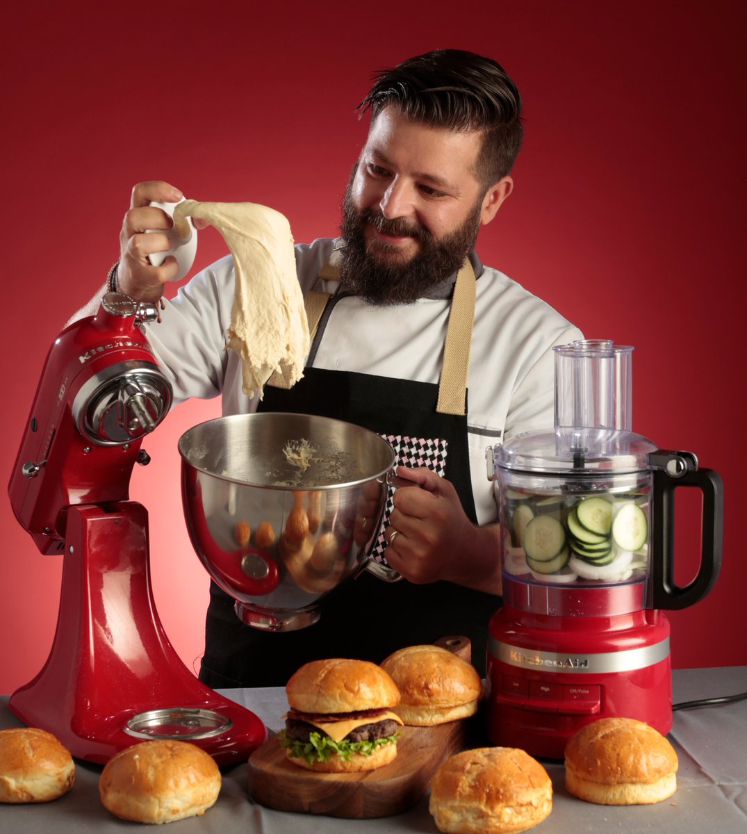 Una de las portadas más cool que hemos hecho hasta el momento. 

En la foto está Rodrigo <a href="/RiveraRio/">Rodrigo Rivera Rio Z</a> uno de los chefs más reconocidos en Monterrey y México. 

La próxima semana les comparto la entrevista que le hice a este pana.