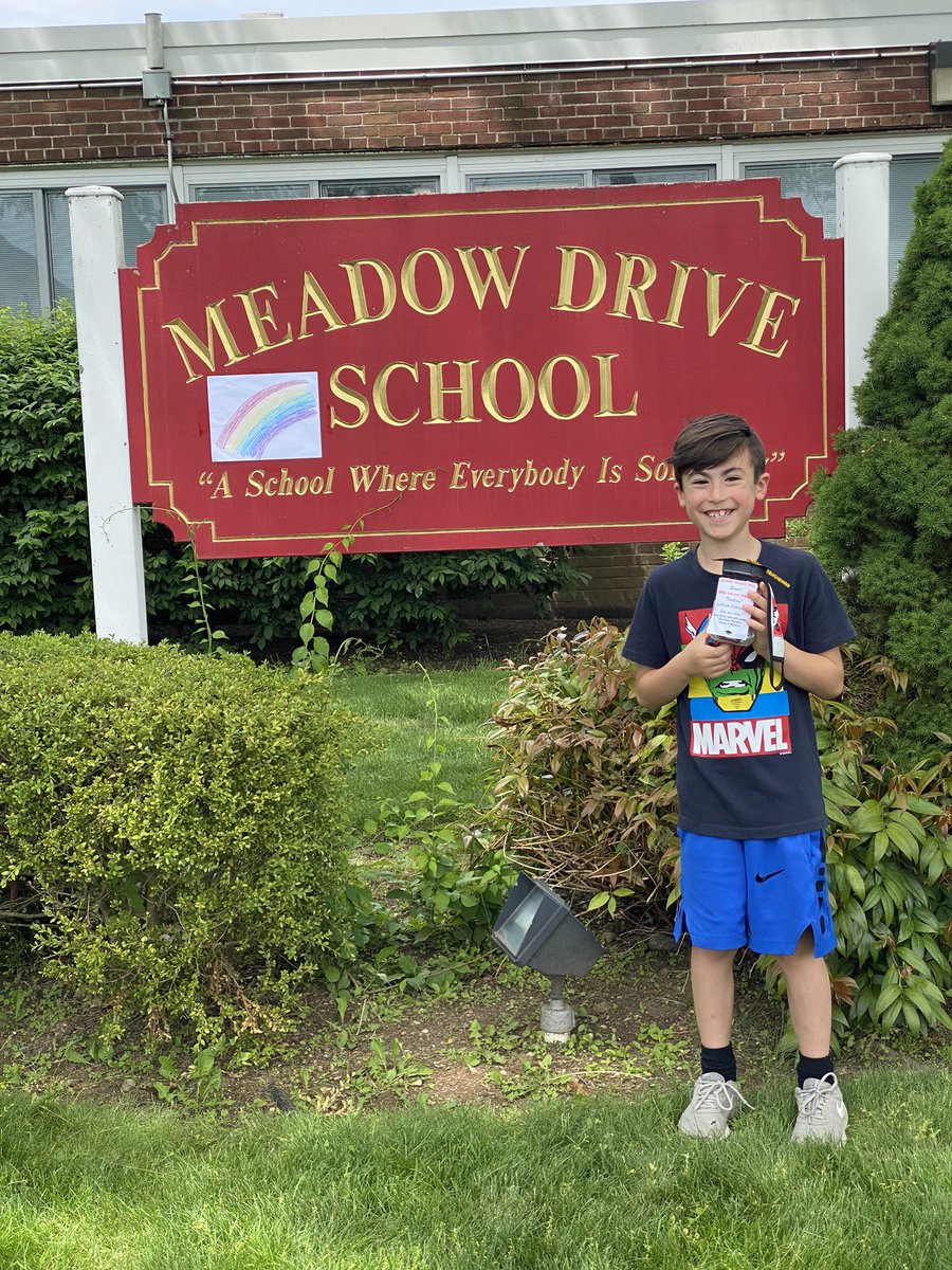 jlyoro's tweet photo. @MeadowDrMineola we will miss this school so much. To the incredible faculty and staff of Meadow Drive, we thank you for everything! Jackson Ave get ready for this firecracker! #MineolaProud #proudofyou https://t.co/0w0JvcR6AX