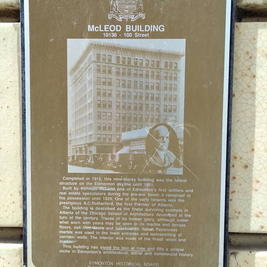 brown_down's tweet image. #TBT McLeod building built 1915 Chicago School Architecture a Provincial Historical resource. Next to the AB Legislature it was the tallest building in Edmonton at 9 stories #yeghistory #yegarchitecture #abhistory