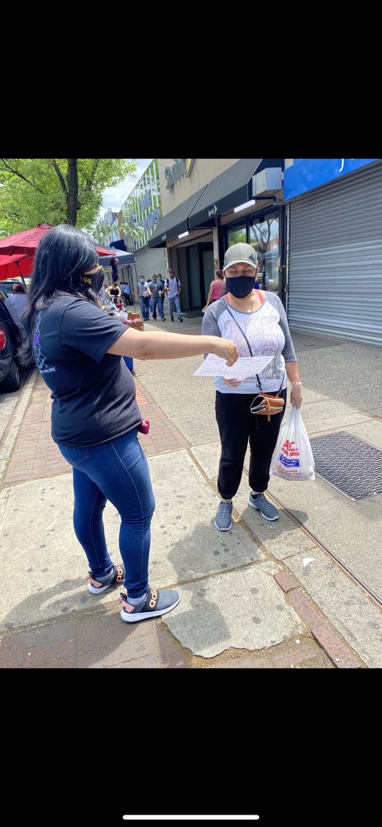 ktorres9319's tweet photo. Hitting the streets to educate our amazing customers ❤️ collaborate between Sunset &amp; Bensonhurst @mrodriguez_att @Ahmad_Al02 https://t.co/SQCWjWSR6e
