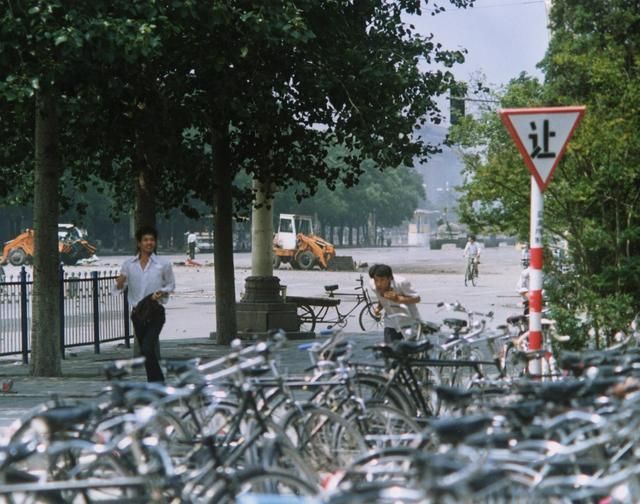 Reporter <a href="/Terril_Jones/">Terril Jones</a> took photos as the PLA cleared Tiananmen Square on June 4, 1989. 
"Only months later did I discover that I had captured an alternate view of one of the most dramatic moments of those weeks..." See his images of the famous "Tank Man." wilsonquarterly.com/quarterly/summ…